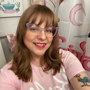 Meet your Posher, Jennifer